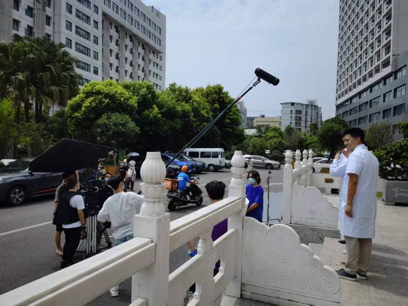 碧江区广告片拍摄公司低成本实现高规格制作的诀窍